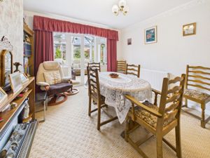 DINING ROOM- click for photo gallery